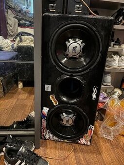 Jbl subwoofer