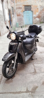 PRODÁM SKŮTR APRILIA SCARABEO 250 / 2002