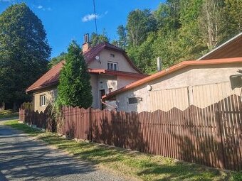 Prodej rodinné domy, 140 m2 - Karolinka, ev.č. 00424 - 1