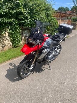 BMW R1200 GS LC 2014 najeto 27000km nové v ČR