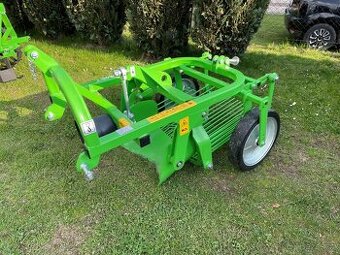 Vibrační vyoravac Bomet Ursa za traktor