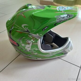 helma na motokros