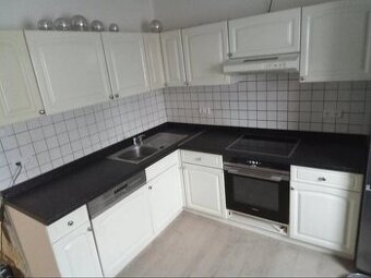 Kuchyňská linka bez spotřebičů, 3227