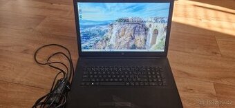 HP 17,3" notebook – 4 GB RAM / 1TB / AMD Athlon / Windows 1