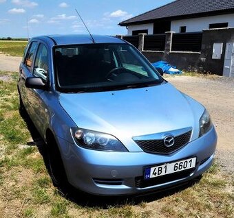 Mazda 2 - 55 kW. Rok 2006