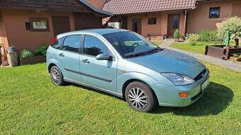 Ford Focus 1.6 (74 kW), hatchback, r. v. 2001