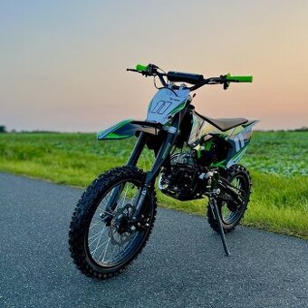 Pitbike Leramotors SHARK E-START 125ccm 4T 17/14