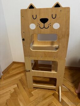 Montessori učící věž
