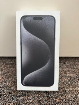 Apple iPhone 15 Pro Max 256gb. TOP stav, zaruka do 2/26.
