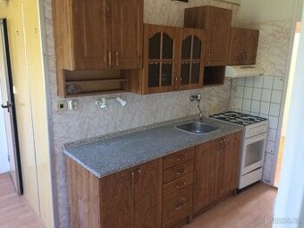 BYT 3+1 BRNO - KOMÍN 73 m2 K REKONSTRUKCI -BYT S POTENCIÁLEM