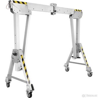 Mobilní portálový jeřáb 1,5t