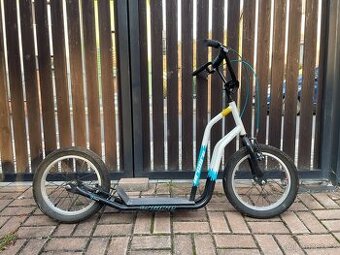 Dětská koloběžka Arcore