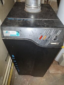 Plynový kotel Destila.