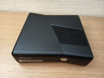 Xbox 360 Slim - Problém s Mechanikou