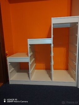 Úložný systém IKEA – ideální do dětského pokoje