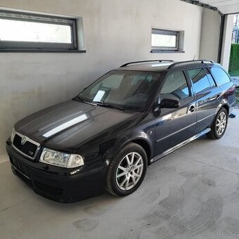 Škoda Octavia 1.8t RS Combi, 220 tis km, Německo