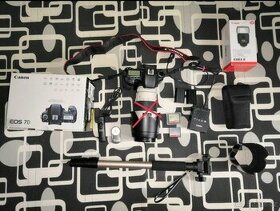 Prodam fotovýbavu Canon EOS 7D  s příslušenstvím