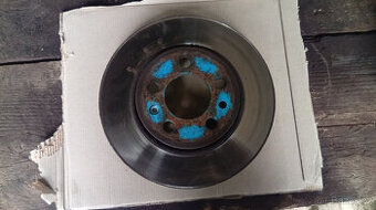 Škoda Fabia - přední kotouče