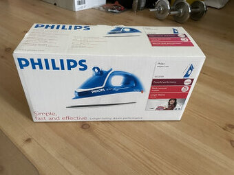 Žehlička napařovací; Málo používaná.