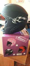 Dětská lyžařská přilba Keen Helmet