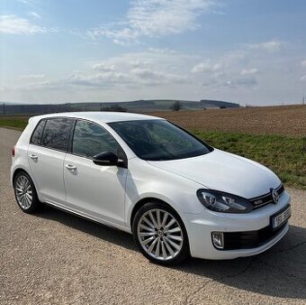 VW Golf GTD