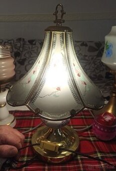 stylovà retro lampa