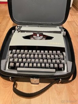 Psaci stroj Consul v kufriku