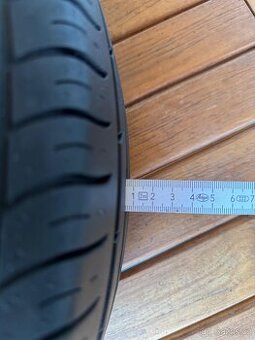 Pneu 165/70 R14