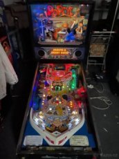 Flipper, pinball, automat s kuličkou Popeye, Williams
