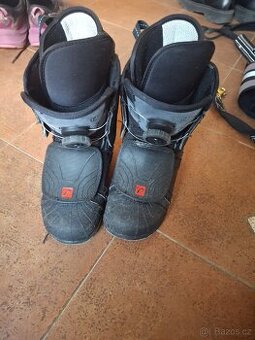 Boty na snowboard