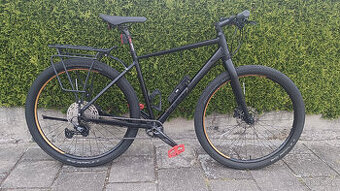 CUBE Hyde vel.54 M pro postavu cca. 170-180cm