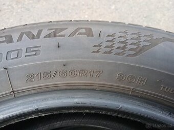 letní pneu 215/60 r17