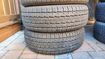 Pneu celoroční, 2 ks, rozměr 205/70/14C, 102T, zn. ROADIAN