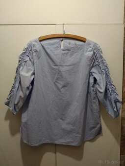 Butik bavlněná halenka velikost 40/42.