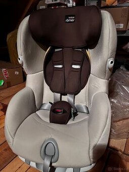 Britax Römer Trifix 9-18kg