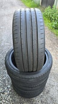 Prodám 4x letní pneu Good&Year 225/40 R18