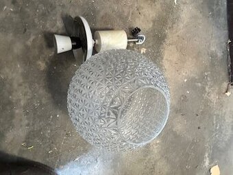 Prodej skleněných koulí, 3 cm a 40cm, v HK. - 1