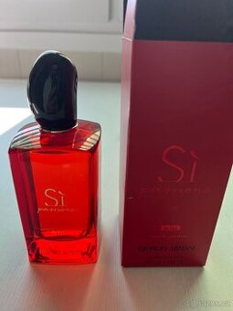 Parfém Armani