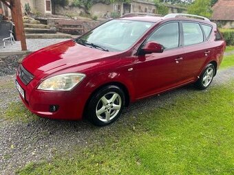 Kia Ceed kombi 1.6 crdi nafta