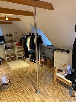 Pole dance tyč