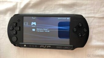 PSP 1004 Street+nabíječka+1hra,krabice