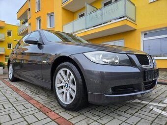 Bmw 318i e90 limuzína