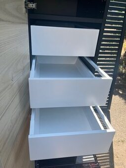 IKEA Vysoká kuchyňská skřínka