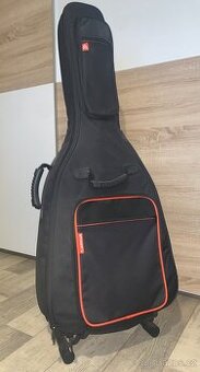 Akustická kytara