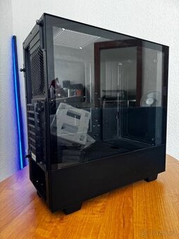 Prodám počítačovou skříň NZXT H500B