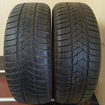 PIRELLI Winter Sottozero 3 205/60 R16 96H 6mm