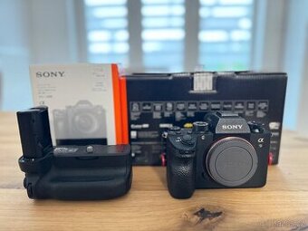 Sony a9 + grip