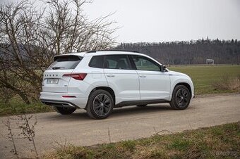 Přenechám operatívní leasing škoda karoq - konec 08/2026