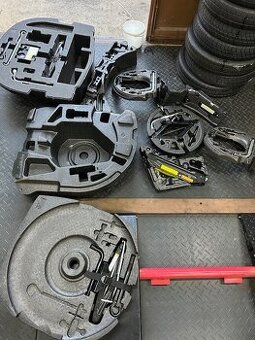 Vložka s příslušenstvím do dojezdového kola, rezervy