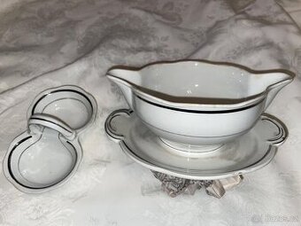 Stará porcelánová slánka a omáčník